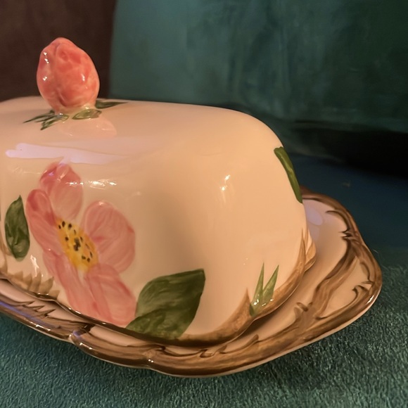 Floral Ceramic Butter Dish - Picture 3 of 8
